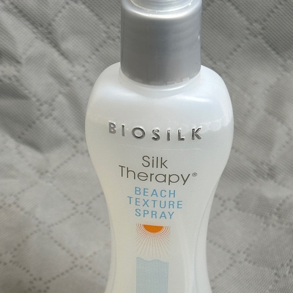 Biosilk Silk Therapy Beach Texture Spray Sea Salt Texture Spray NWT - Picture 3 of 13